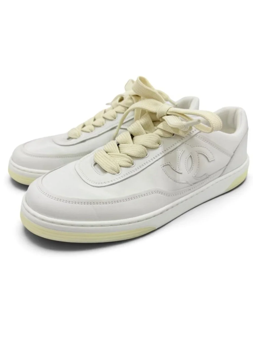 Chanel CC Logo Lace Up Leather Low Cut Sneakers White